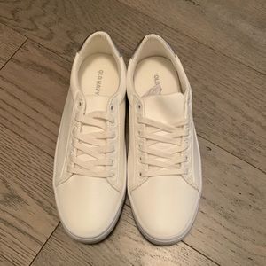 Leather old navy shoes. Size 6. Brand new